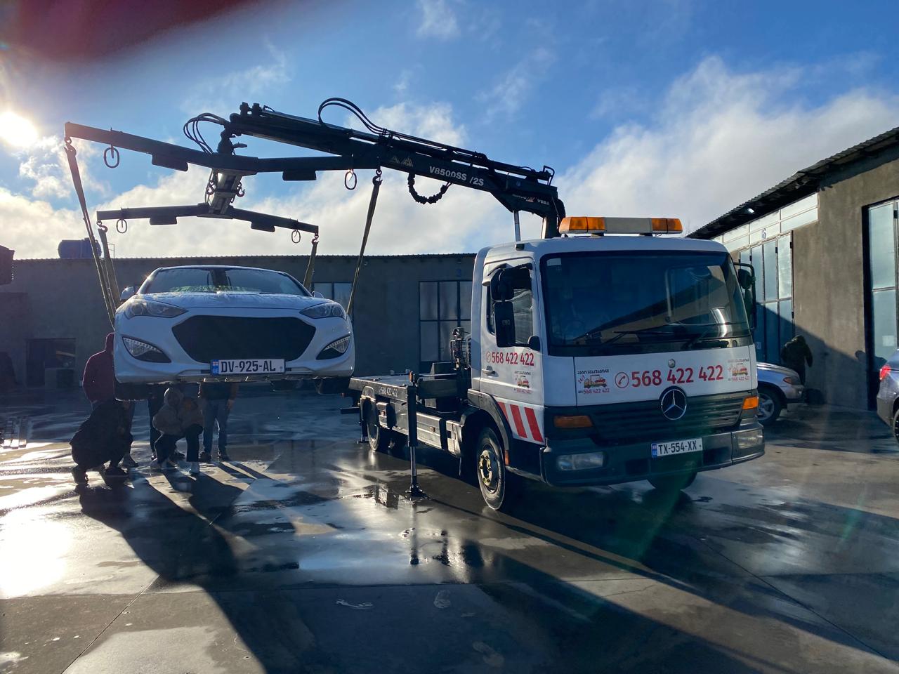 დაბალი პლატფორმა სპორტული მანქანისთვის